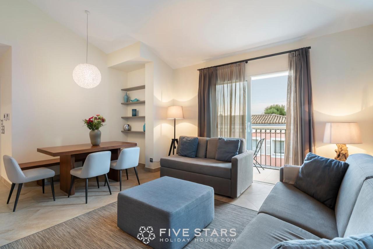 Artemys - Five Stars House Apartment