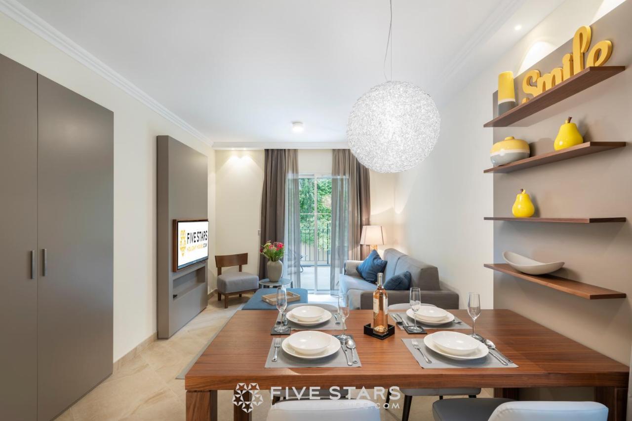 Artemys - Five Stars House