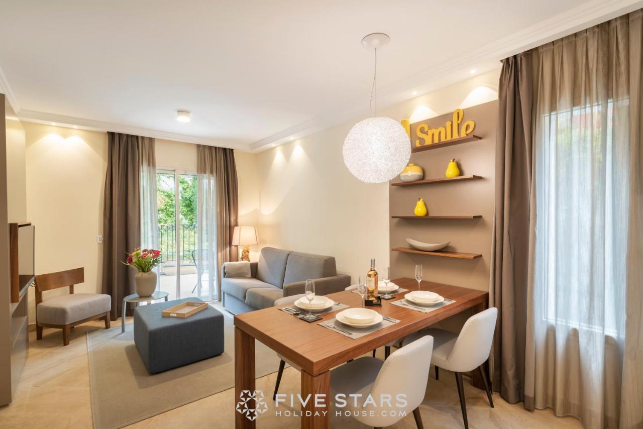 Artemys - Five Stars House *