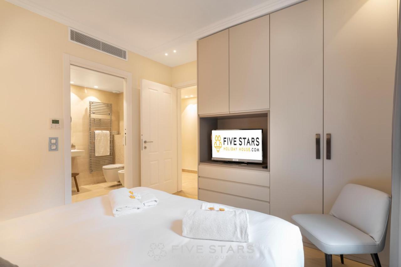 Artemys - Five Stars House *