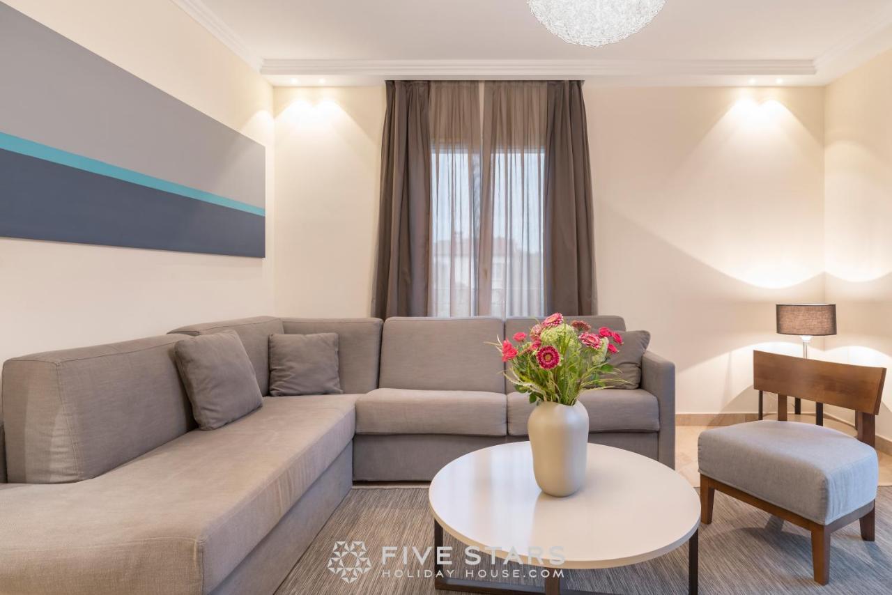 Apartment Artemys - Five Stars House *