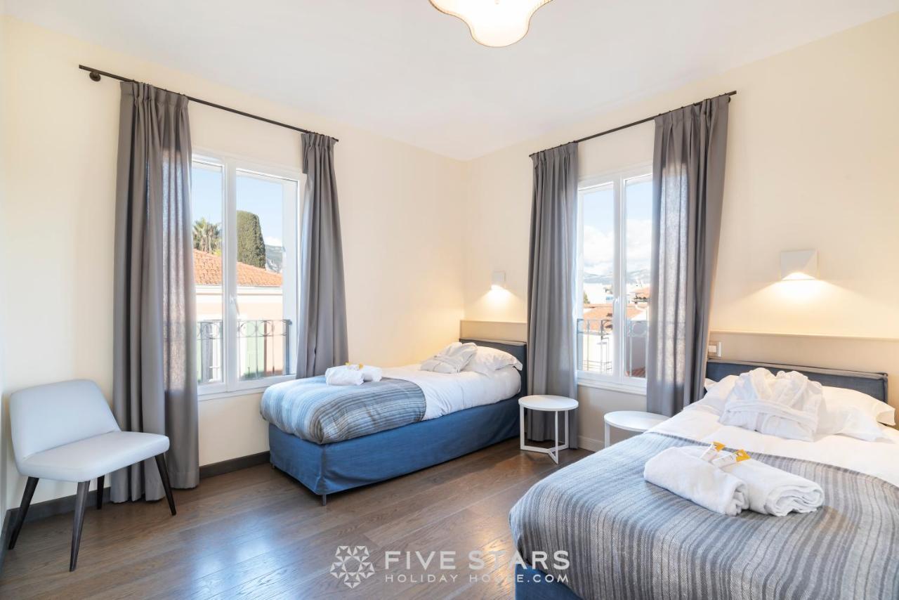 Artemys - Five Stars House *
